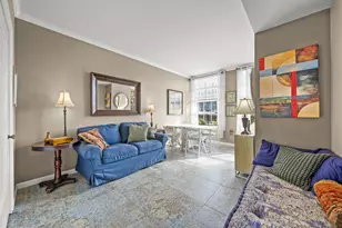 702 Ash St, San Diego, CA 92101 - Photo 11