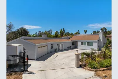  1105 North Ave, Escondido, CA 92026 - Photo 1