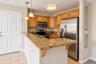 5252 Balboa Arms Dr, San Diego, CA 92117 - Photo 7