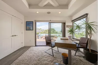  5431 Candlelight Drive, La Jolla, CA 92037 - Photo 23
