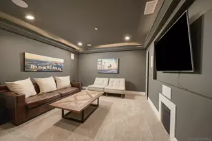 5431 Candlelight Dr, La Jolla, CA 92037 - Photo 33