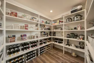 5431 Candlelight Dr, La Jolla, CA 92037 - Photo 15