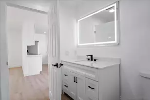 4180 Cleveland Ave, San Diego, CA 92103 - Photo 11