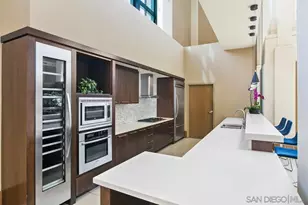 700 W E St, San Diego, CA 92101 - Photo 33