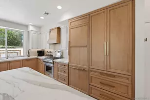 7001 Surfbird Cir, Carlsbad, CA 92011 - Photo 9