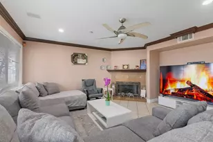 10394 Valley Waters Dr, Spring Valley, CA 91978 - Photo 23