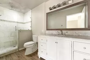 8746 Villa La Jolla Dr, La Jolla, CA 92037 - Photo 21