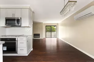 8746 Villa La Jolla Dr, La Jolla, CA 92037 - Photo 13
