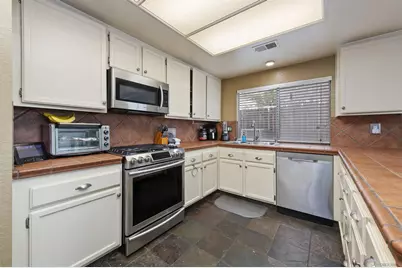  24509 Pantera Ct, Murrieta, CA 92562 - Photo 13