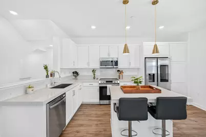  804 Makani St #2, Chula Vista, CA 91911 - Photo 1