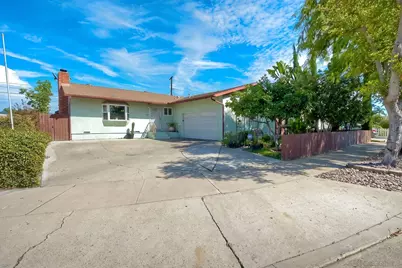  587 Wayne, El Cajon, CA 92021 - Photo 1