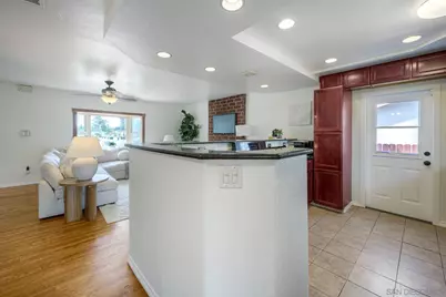  587 Wayne, El Cajon, CA 92021 - Photo 15