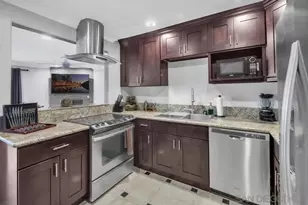 711 Island Ct, San Diego, CA 92109 - Photo 17