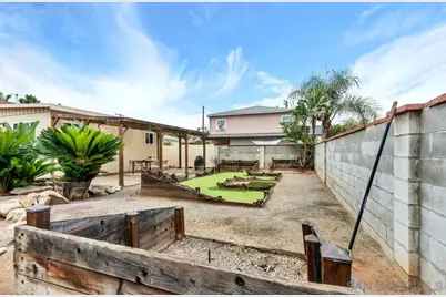  370 Wisconsin Ave, El Cajon, CA 92020 - Photo 37