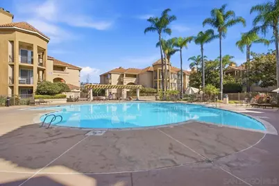  580 Camino De La Reina #227, San Diego, CA 92108 - Photo 3
