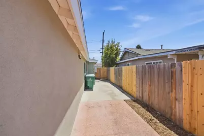  6666 Rockglen Avenue, San Diego, CA 92111 - Photo 27