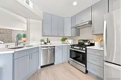  2914 Luciernaga Street C, Carlsbad, CA 92009 - Photo 3
