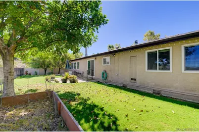  2556 Columbine Dr, Alpine, CA 91901 - Photo 19