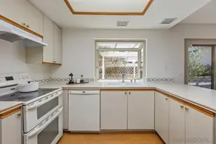 18341 Aceituno St, San Diego, CA 92128 - Photo 13