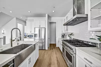  7209 Fay Ave, La Jolla, CA 92037 - Photo 7