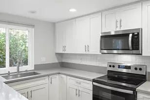 8178 Avenida Navidad, San Diego, CA 92122 - Photo 15
