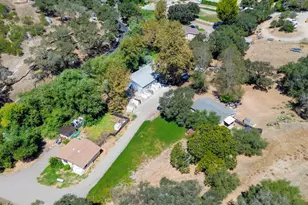 5710 Olive Hill Rd, Bonsall, CA 92003 - Photo 11