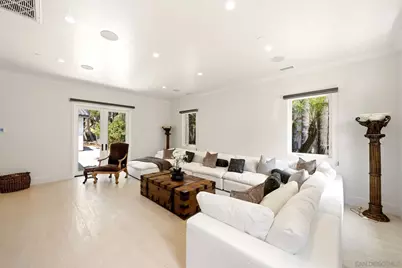  50 F, Chula Vista, CA 91910 - Photo 31
