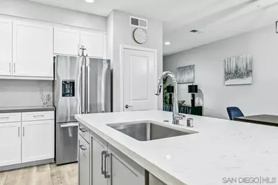 347 Oak Ave, Carlsbad, CA 92008 - Photo 39