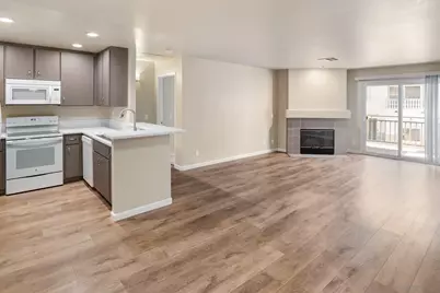  580 Camino De La Reina #321, San Diego, CA 92108 - Photo 9
