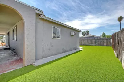  905 W Washington Ave, El Cajon, CA 92020 - Photo 3