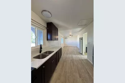  905 W Washington Ave, El Cajon, CA 92020 - Photo 15
