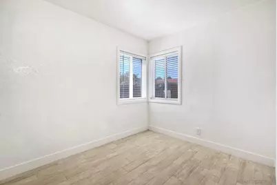  905 W Washington Ave, El Cajon, CA 92020 - Photo 11