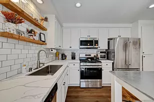 10832 Macouba Pl, San Diego, CA 92124 - Photo 17