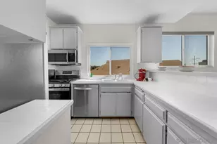 1124 Fresno St, San Diego, CA 92110 - Photo 9