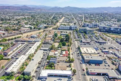  366-70 E Pennsylvania #8/9,10, Escondido, CA 92025 - Photo 3
