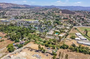1828 N Iris Ln, Escondido, CA 92026 - Photo 3