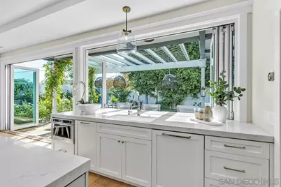  920 Balboa Avenue, Coronado, CA 92118 - Photo 13