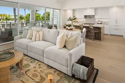  747 Orange Ave #202, Coronado, CA 92118 - Photo 7