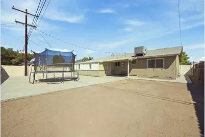  1001 E Lucerne, Hemet, CA 92543 - Photo 3