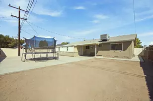 1001 E Lucerne, Hemet, CA 92543 - Photo 3