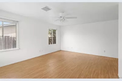  1039 Alveda Ave, El Cajon, CA 92019 - Photo 5