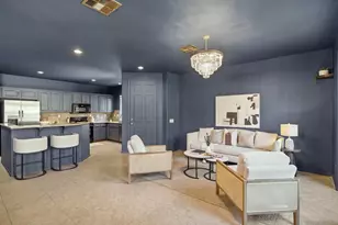 425 S Meadowbrook Dr, San Diego, CA 92114 - Photo 9