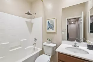 425 S Meadowbrook Dr, San Diego, CA 92114 - Photo 17