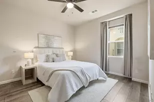 425 S Meadowbrook Dr, San Diego, CA 92114 - Photo 19