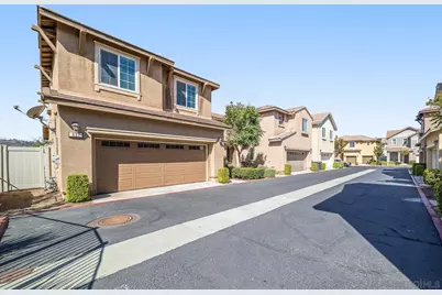  337 Dun Blazer, Fallbrook, CA 92028 - Photo 3