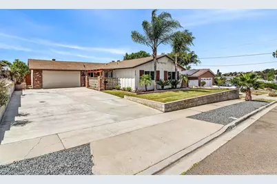  926 Maria Way, Chula Vista, CA 91911 - Photo 1