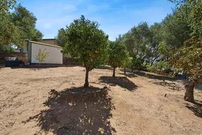  2826 Calle De Malibu, Escondido, CA 92029 - Photo 37