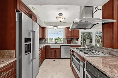  4616 Bay Summit Pl, San Diego, CA 92117 - Photo 5