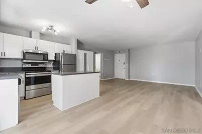  7855 Cowles Mountain Ct. #A15, San Diego, CA 92119 - Photo 1