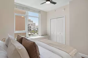 825 W Beech St, San Diego, CA 92101 - Photo 25